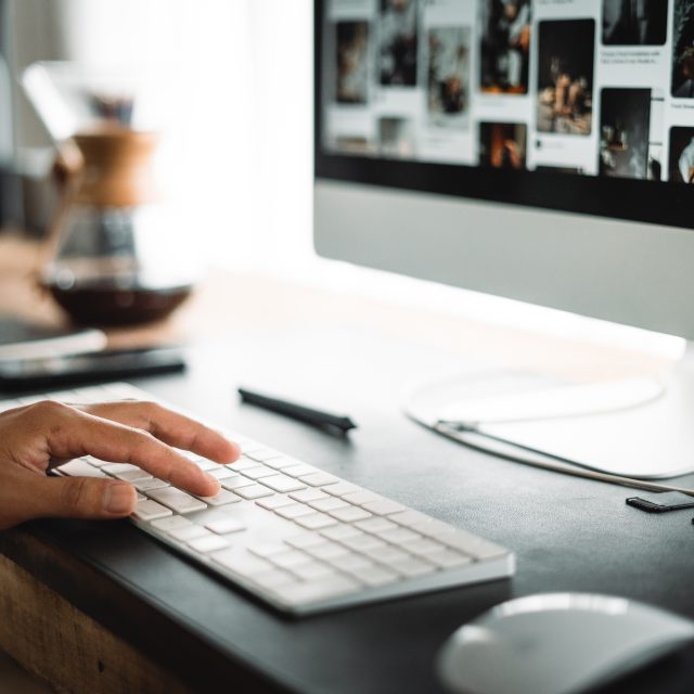 Travailler et rechercher des informations sur un ordinateur